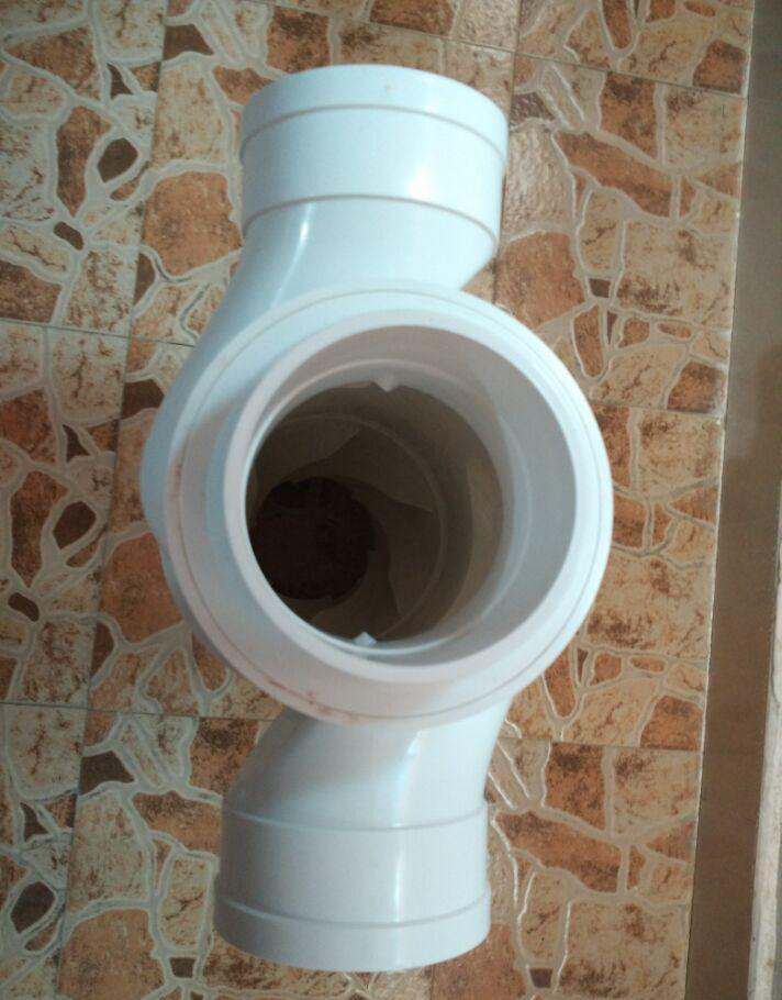 厂家直供 **PVC 旋流降噪  特殊单立管 排水系统 同层平面四通