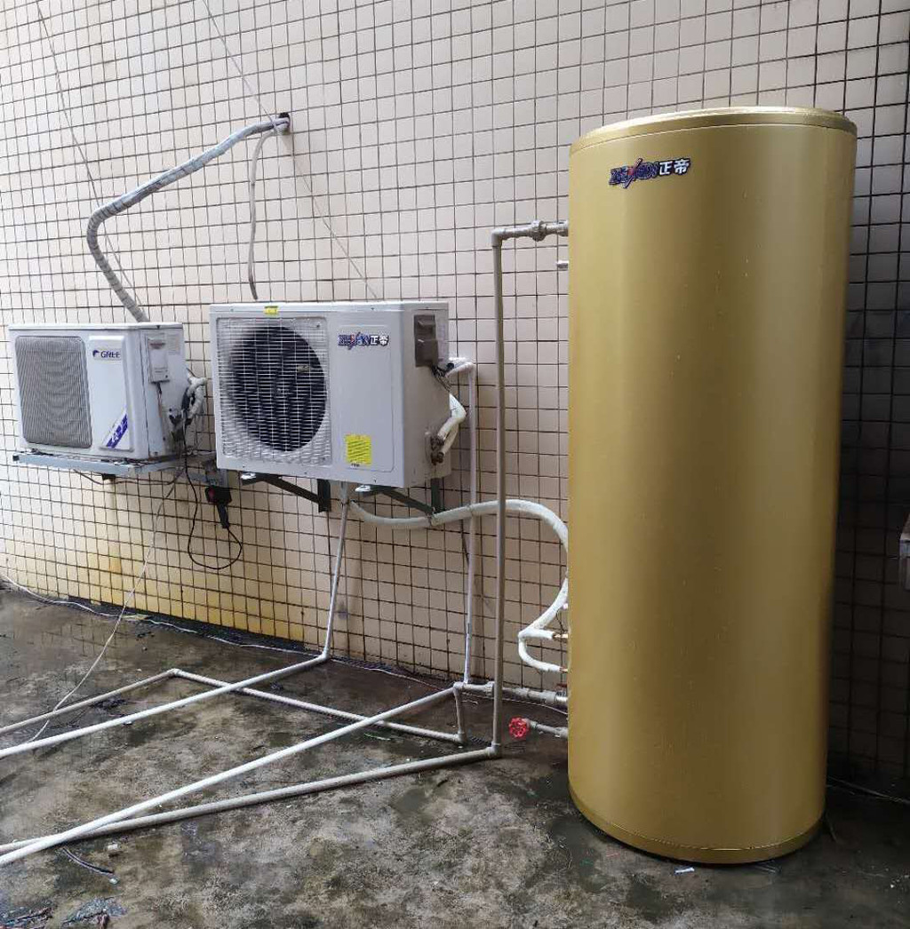 厂家空气能热水器，水循环空气能热水器，与太阳能配套的空气能热水器