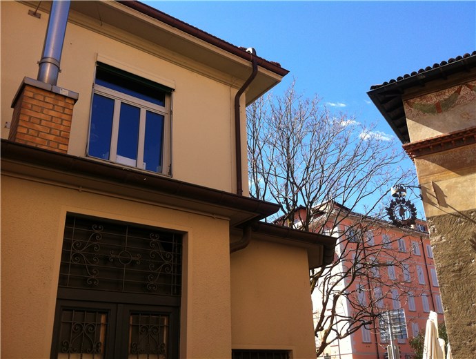 上海捷思（GENS）6英寸K型屋面铜落水系统,提供别墅外立面解决方案