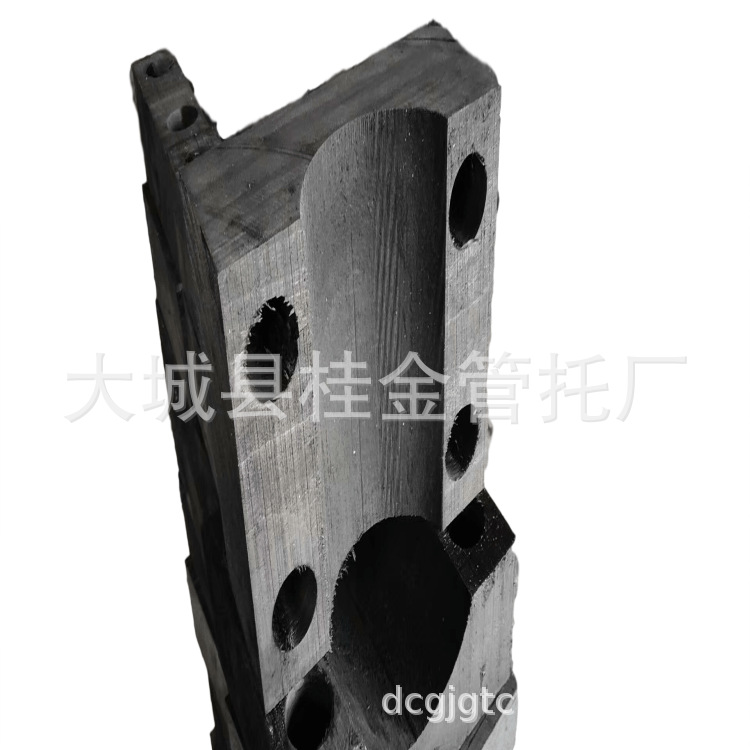 DN426 保冷垫木 U型镀锌管卡 防腐管托