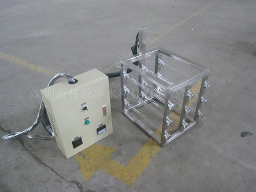 供应LINHAN-UV-J组合浸没式紫外线杀菌器-储水类容器专用消毒设备