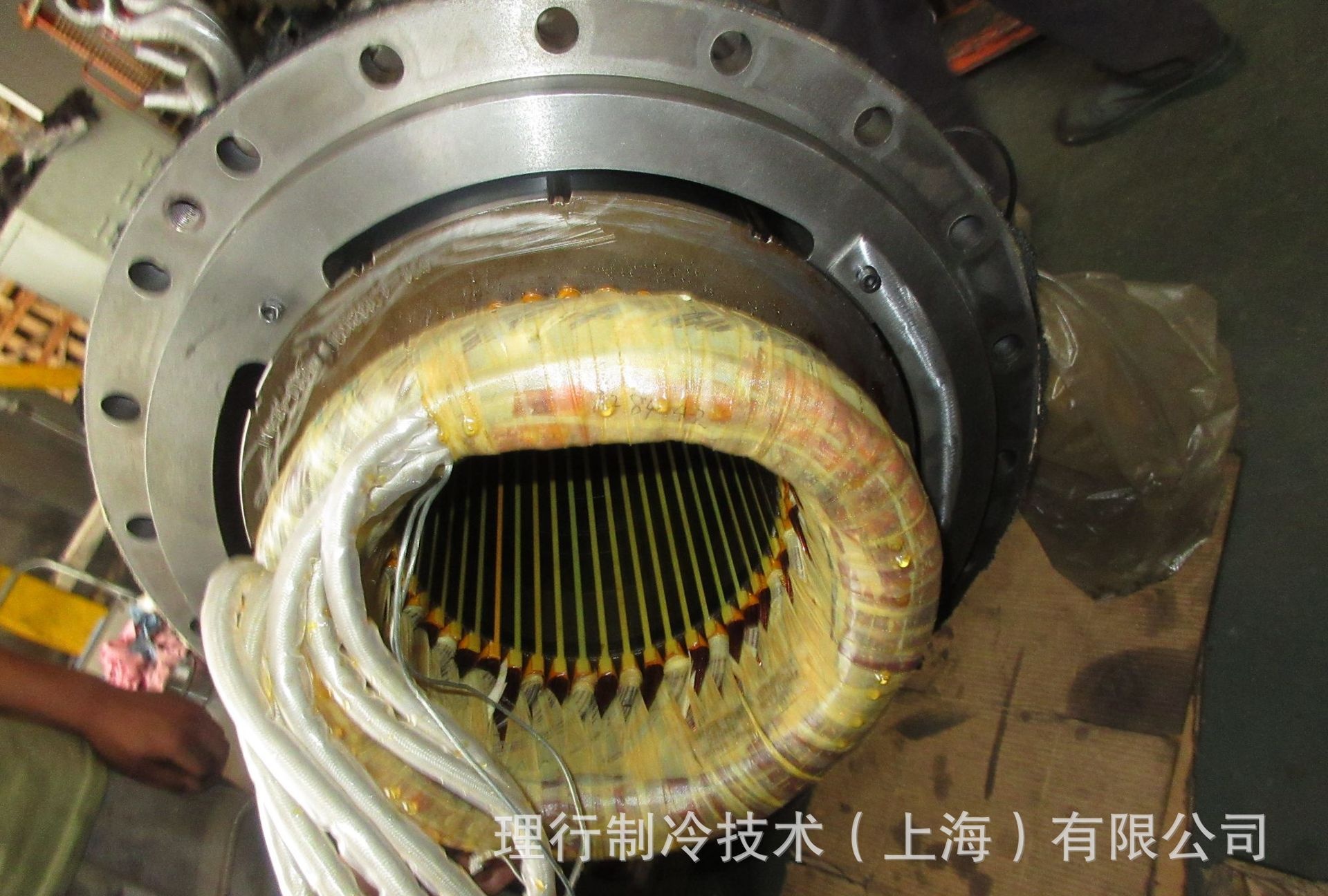复盛SRG-770 压缩机电机维修 轴承维修  更换冷冻油  内部清洗
