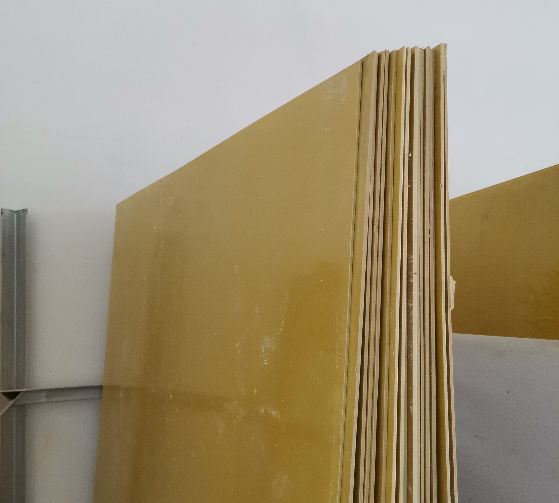 厂家批发 环氧树脂板黄色绝缘板3240环氧板   玻璃纤维板支持定制