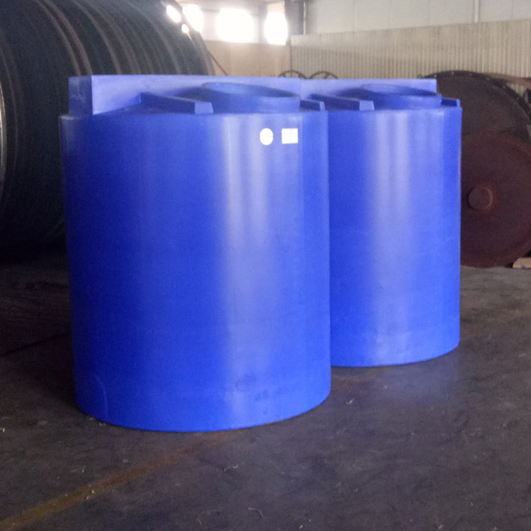 潍坊供应2吨平底加药箱2立方絮凝剂塑料桶外加剂储罐PE塑料