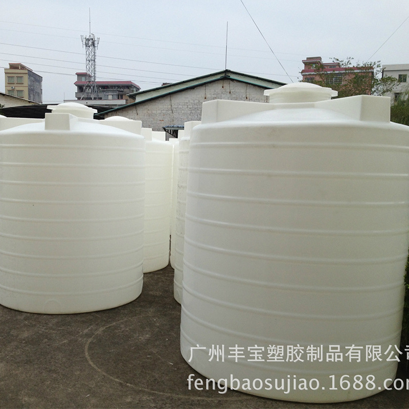 厂家直供塑料水塔工地储水罐5吨PE水箱塑胶PE蓄水桶立式加厚水箱