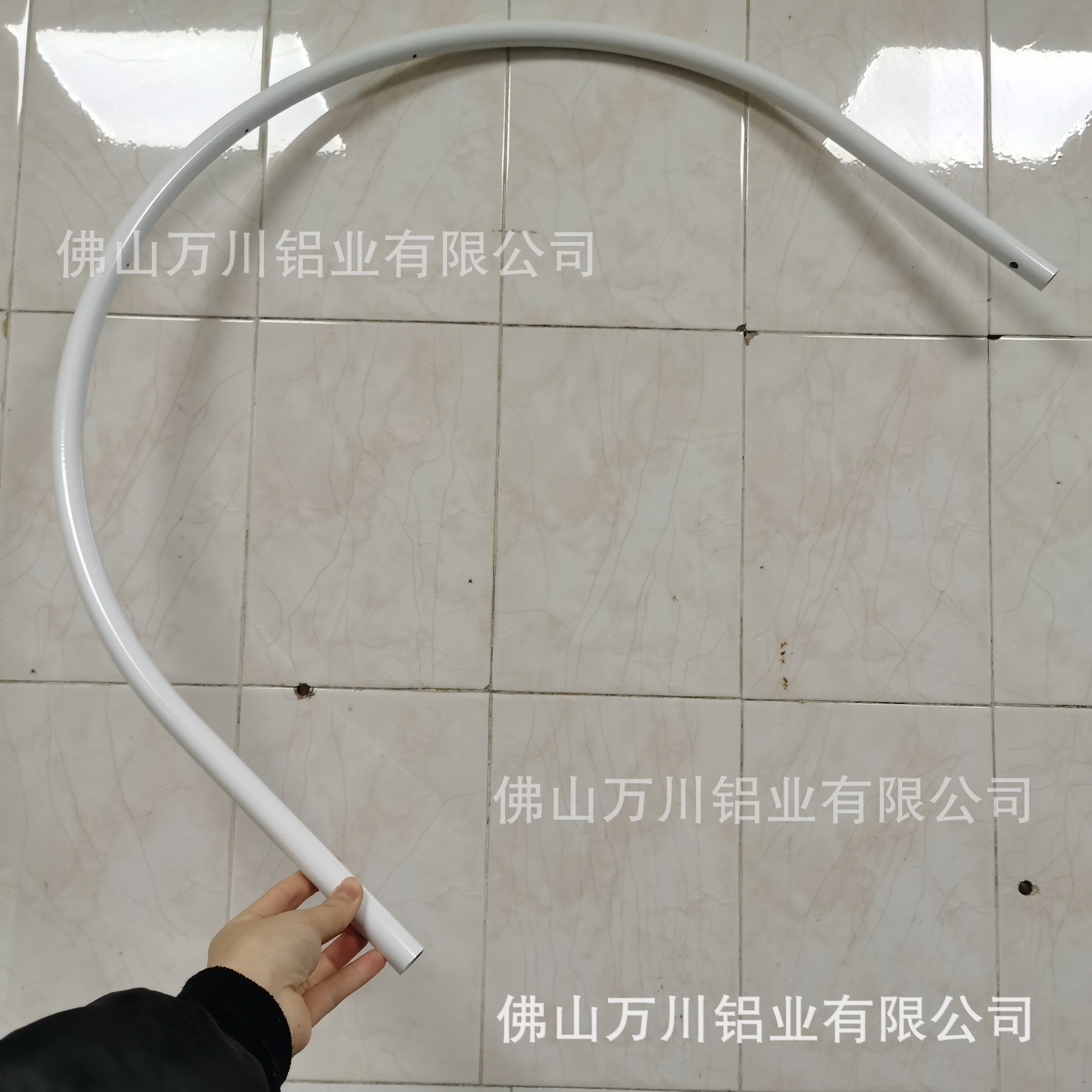 铝管折弯