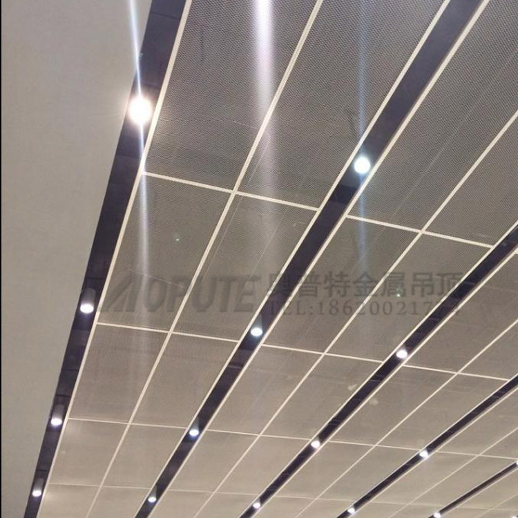 室内吊顶材料冲孔吸拉伸网板铝单板 室内弧形吊顶材料铝幕墙2.5mm