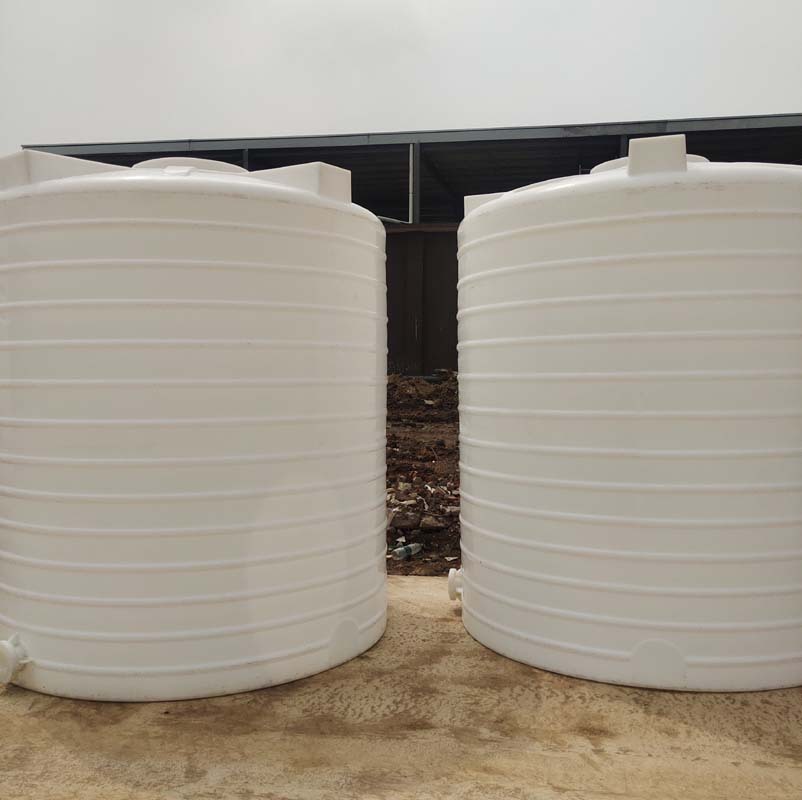 厂家优惠湖南长沙益阳10吨塑料水桶 10吨PE水箱 10立方塑料水箱