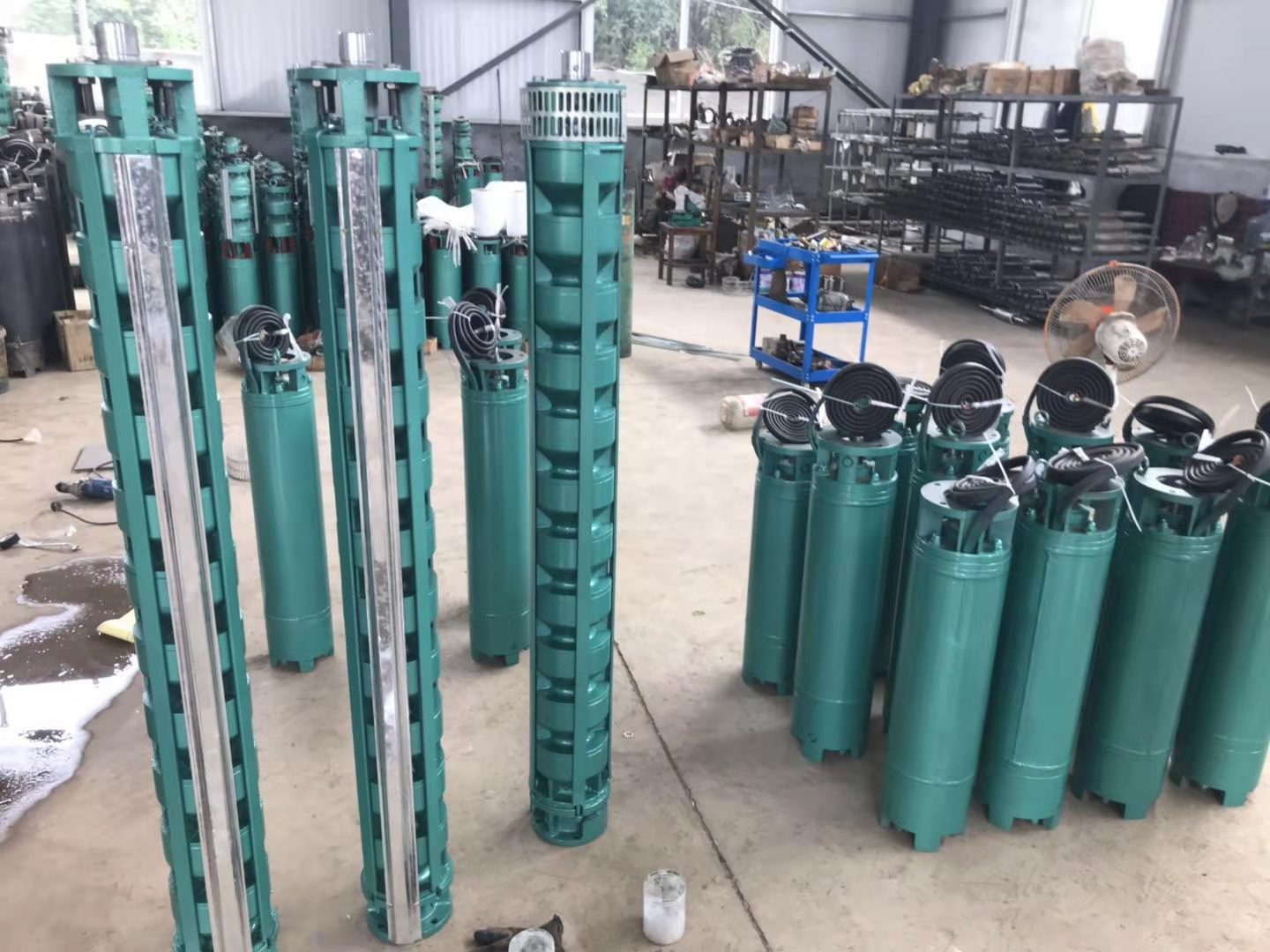 铸铁多级QJ潜水泵 农田灌溉高扬程深井潜水泵 博山生产成家