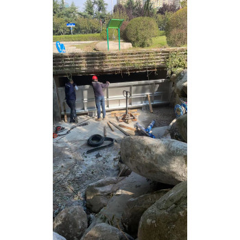 景区河道拦蓄门 钢制截流装置 存储污水清洗管道