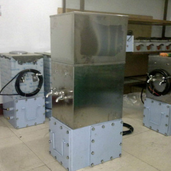 矿用隔爆兼本安型防爆饮水机采用内置不锈钢电加热管加热