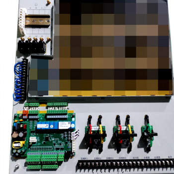 水冷风冷设备定制8路三相微型电气控制箱