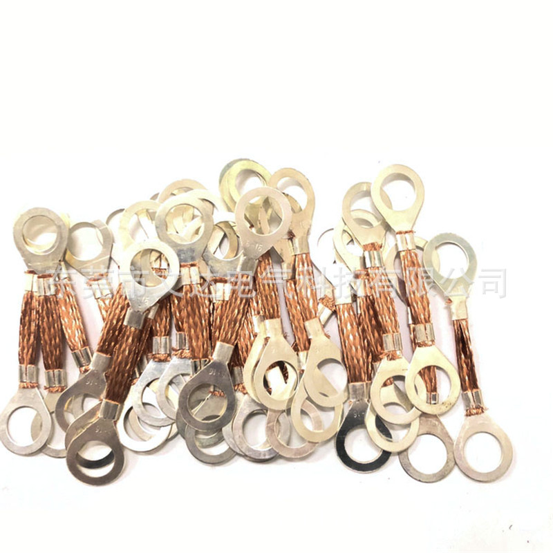 976D5E7989D774CFF7F6842566A3C4