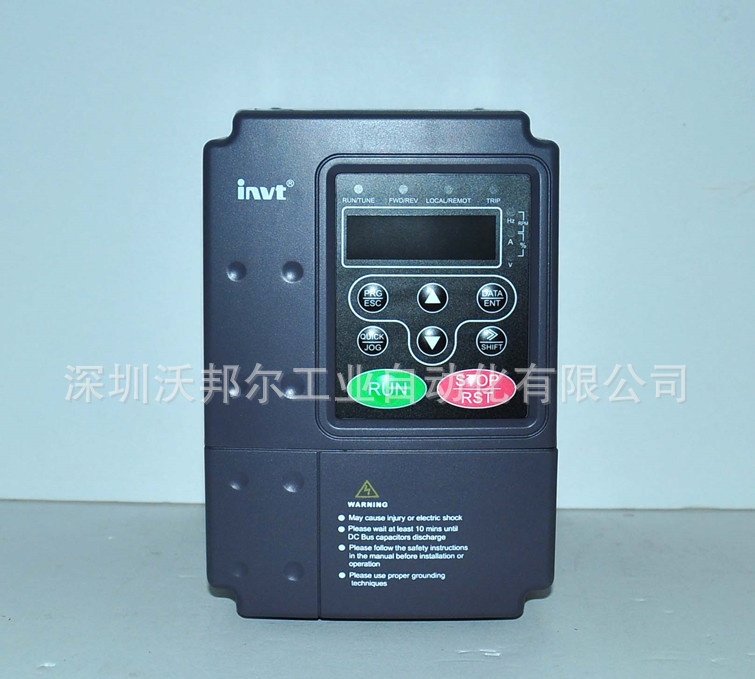 CHF100A-1R5G-4正面