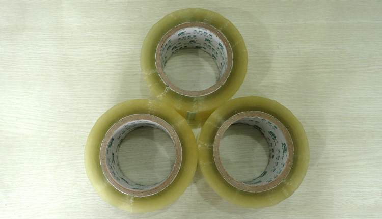 价格比现货警示语胶带稍高一些,因原料价格时常波动,具体价格以标价为