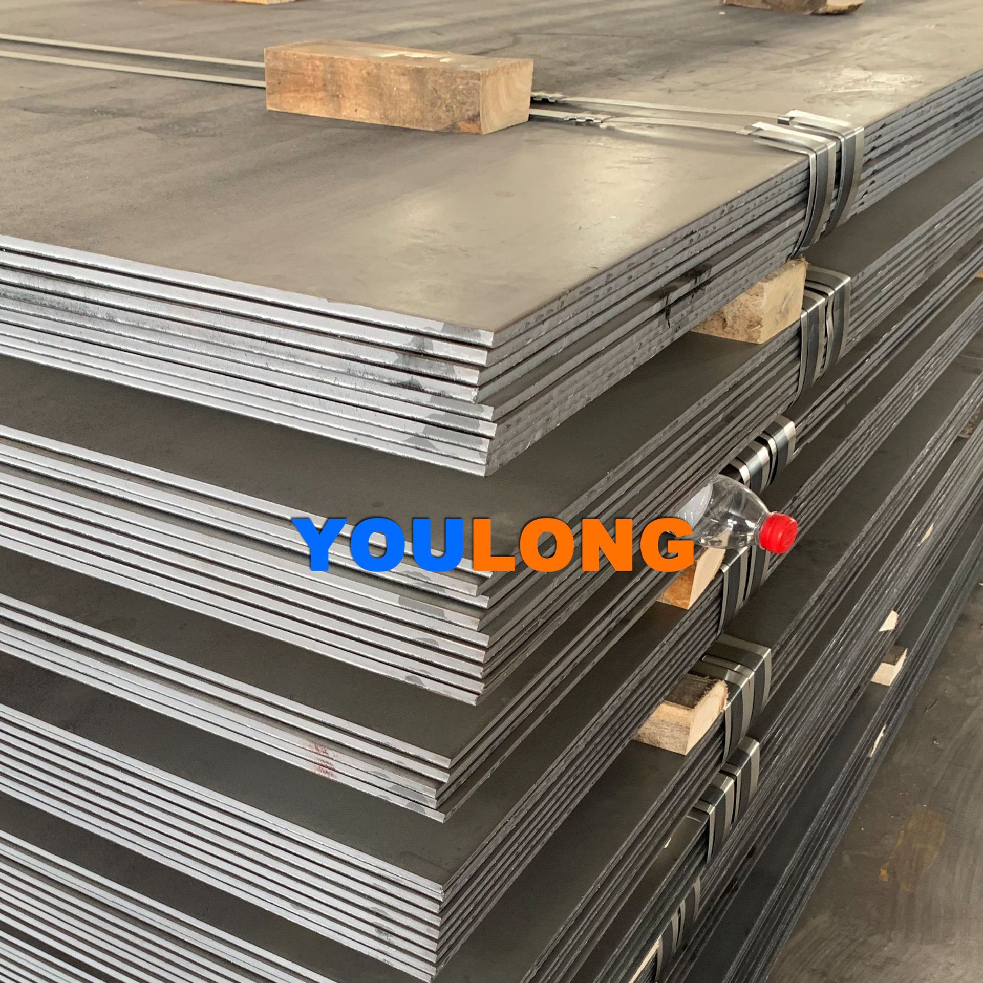 四切边钢板对角特写