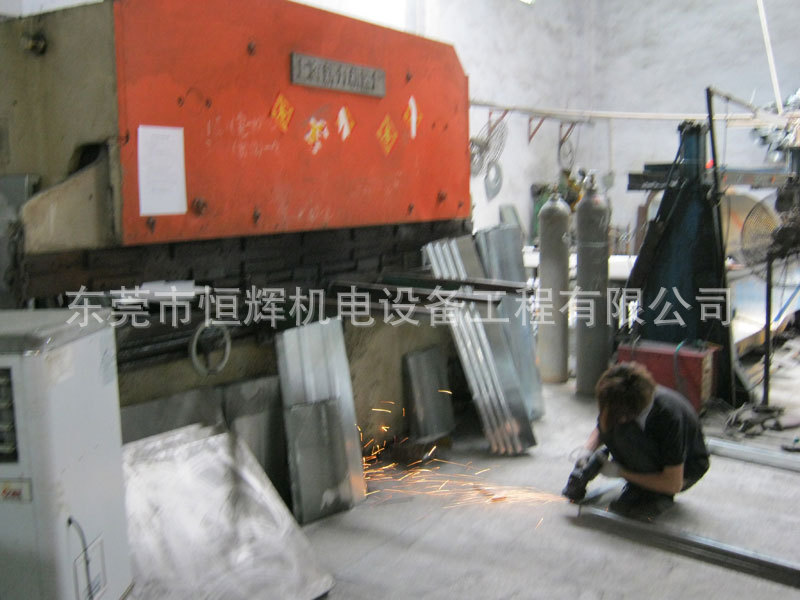 恒辉离心风机厂家生产线