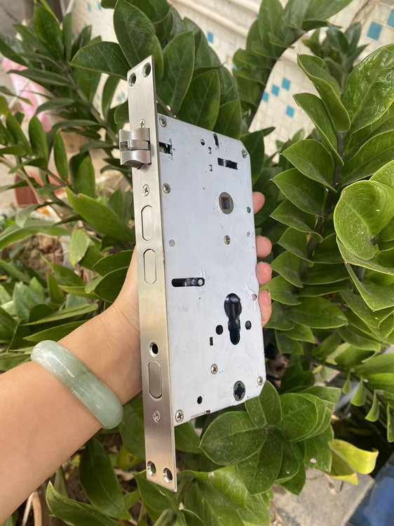 特殊螺丝3