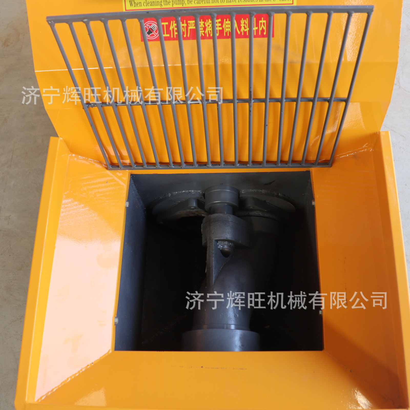 细石输送泵