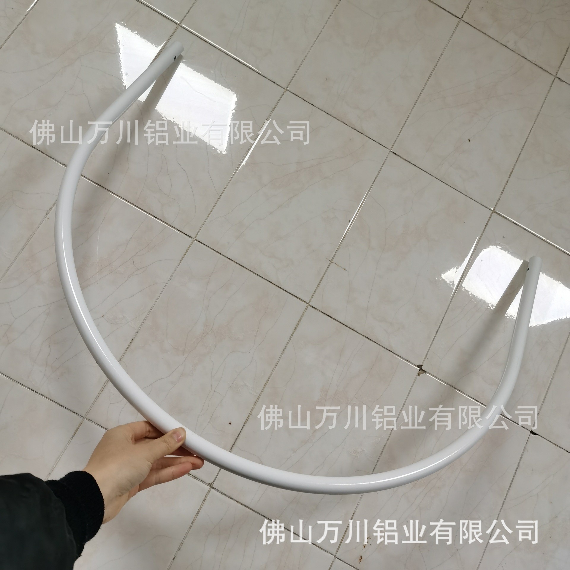 铝管折弯