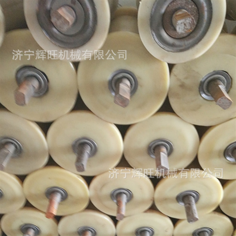 尼龙地滚