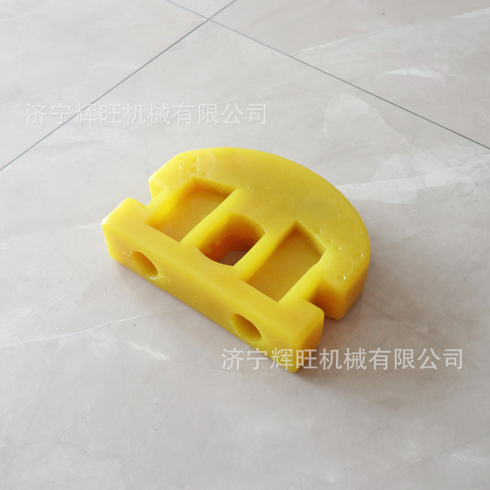 矿车碰头